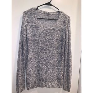 Women’s sweater
